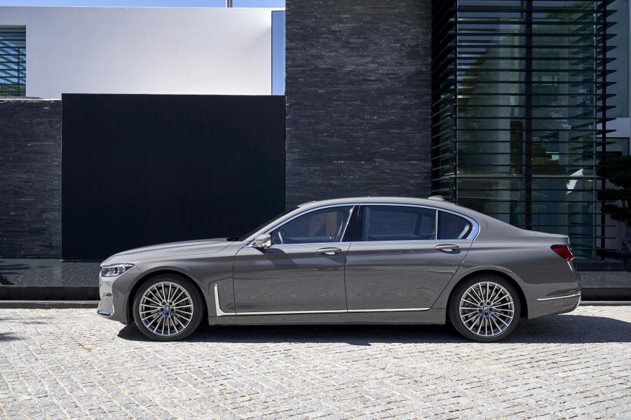  BMW 750Li xDrive (G12) 2019 года  (WW) (фото 107 из 164)